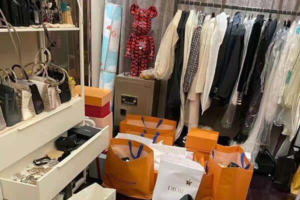 柳州市柳南回收一线品牌衣服